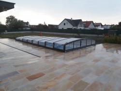 Keramische Pools und Poolabdeckung von Aquapond