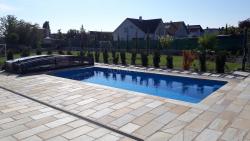 Keramische Pools und Poolabdeckung von Aquapond