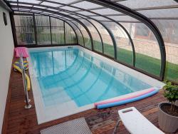 Keramische Pools und Poolabdeckung von Aquapond