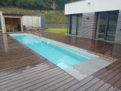 Keramische Pools und Poolabdeckung von Aquapond