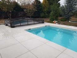 Keramische Pools und Poolabdeckung von Aquapond