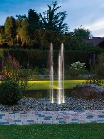 Oase Water Quintet – static light and water attraction
