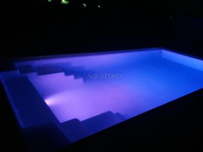 Underwater VA LED RGB colored 15 W light with box and flange, for liner pools