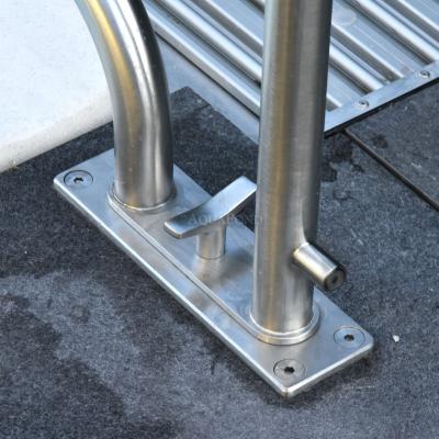 Rukohvat za preljevne bazene, duljine 1510 mm - izrađen od brušenog nehrđajućeg čelika AISI-316Ti