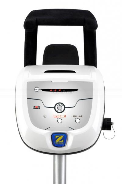 Zodiac RC4401 - CyclonX automata medence porszívó - A FORGALMAZÁSA BEFEJEZÖDOTT
