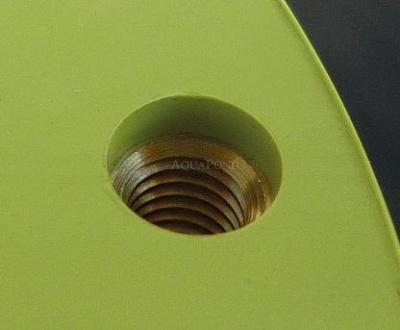 Passaggio attraverso la parete della piscina per la lampada VAMILA - con tappi in ottone