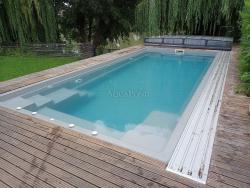 Baseny ceramiczne i zadaszenia firmy Aquapond.