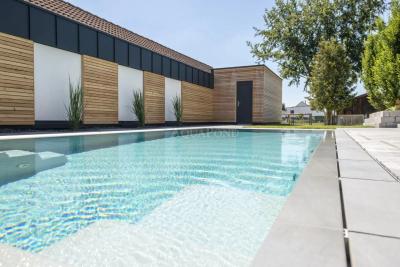 Piscină Compass Pools INFINITY 80 - 8,3 m - piscină ceramică