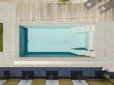 Piscină Compass Pools INFINITY 80 - 8,3 m - piscină ceramică