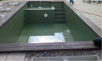 Bazén po odstránení vodného kameňa