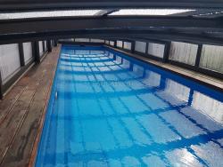 Bazén Compass Pools FAST LANE 122 - 12,2 m - keramický bazén