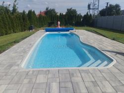 Bazén Compass Pools RIVERINA 106 - 10,6 m - keramický bazén