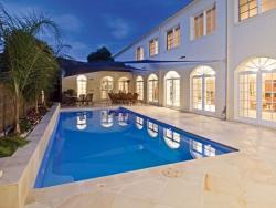 Bazén Compass Pools  XL-TRAINER 72FB - 7,2 m, rovné dno - keramický bazén