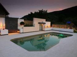 Bazén Compass Pools RIVERINA 106 - 10,6 m - keramický bazén