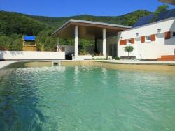 Bazén Compass Pools RIVERINA 67 - 6,7 m - keramický bazén