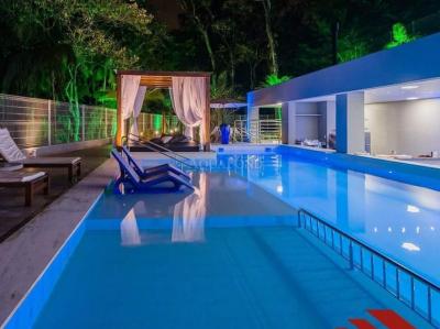 Cefil ťažká fólia 1,5 mm s protiplesňovou úpravou FRANCE (svetlo modrá), hladká fólia, 2,05 m šírka, metráž - cena je za m2