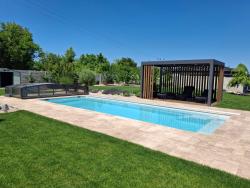 Bazén Compasspools Fun 100, realizácia Aquapond