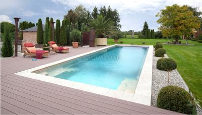 Bazén Compass Pools XXL-TRAINER 133 - 13 m, ravno dno - keramični bazen