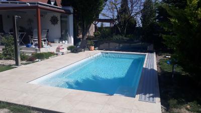 Bazén Compass Pools FUN 80 - 8,0 m - keramični bazen
