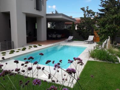 Bazén Compass Pools AQUA NOVA 77 - 7,7 m - keramični bazen
